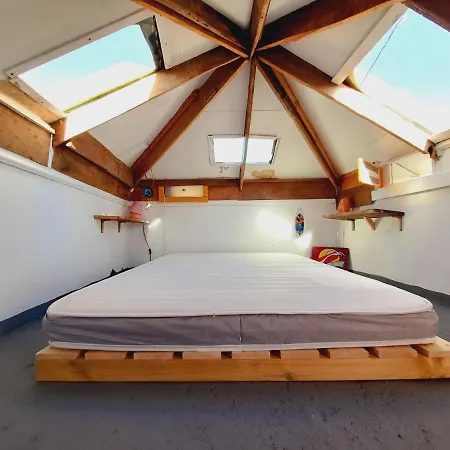 Climbing With Sky Windows ! Campingplatz